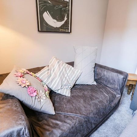 1 Burns Yard Apartment Whitby Bagian luar foto