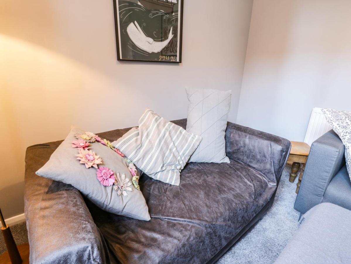 1 Burns Yard Apartment Whitby Bagian luar foto